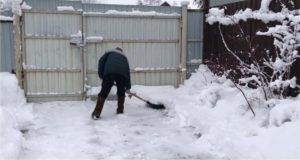 Отсыпка подъездной дороги к кварталу Сосенки 4.